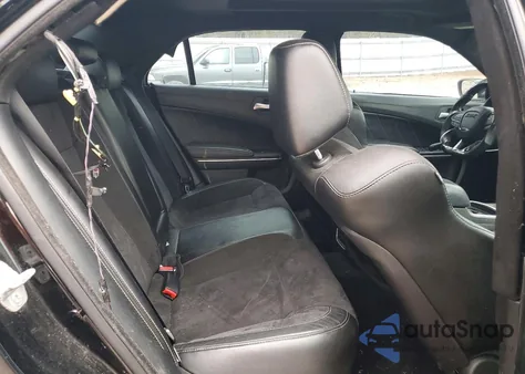 2014 Chrysler 300 S z USA, uszkodzony, nr VIN 2C3CCABG2EH276188